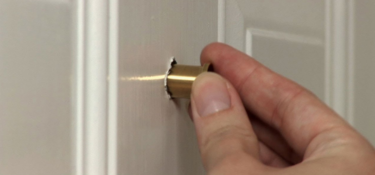 peephole door repair in Westchester